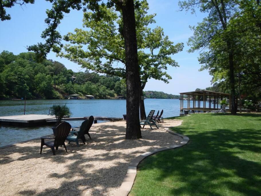 #09 - Large Lakeview One Bedroom- Pet Friendly Hot Springs Kültér fotó